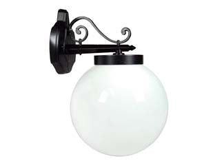 Lanterna con braccio superiore lavorato modello sfera - 100w IP44 mm.290x383h. colore nero - struttura in alluminio verniciato, sfera opalescente in plastica