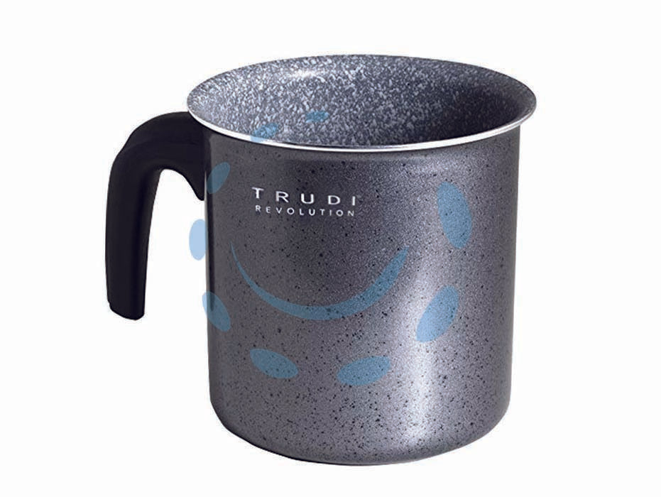 Bollilatte trudi revolution - cm.12 - in alluminio spessore mm.2,8, praticità e comfort: manico ergonomico con logo Aeternum ed elevata antiaderenza, serigrafia tr...