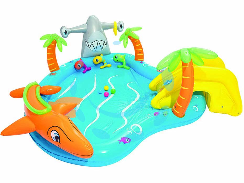 Piscina con giochi gonfiabile sea life +2 anni - cm.280x257x87 - peso Kg.5,900 (art.53067) - piscina con giochi realizzata in vinile spessore mm.0,27, cuscino gonfiabile sul fondo per un maggiore confort, comprende: 4 ...