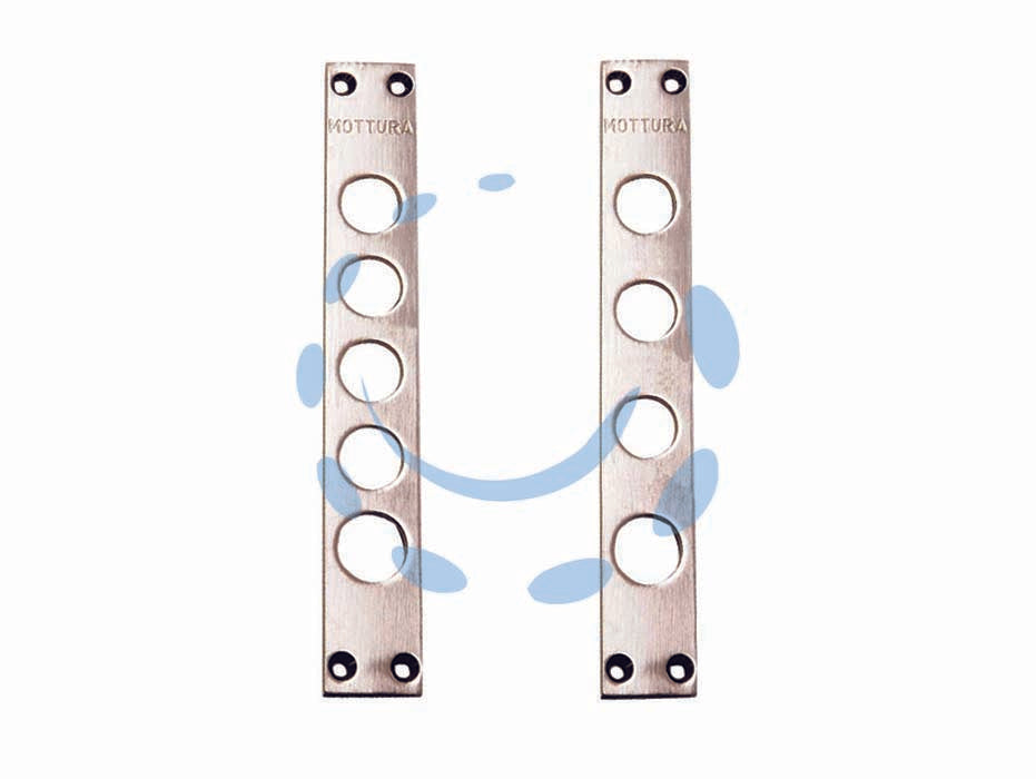 Contropiastre per serrature porte blindate 94240f - interasse mm.37, mm.30x206x3 (94240F037) - contropiastre nichelate, per serie 52.571, 84.371/571, 85.371/571, 85.37ELE, 85.8100, 3D571/573, 3D588/598, mm.206x30