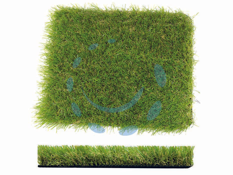 Prato sintetico garden mm.35 - cm.200h. in rotoli da mt.10 - colore verde con fori di drenaggio, spessore mm.35, confezionato in sacchi plastificati di colore blu